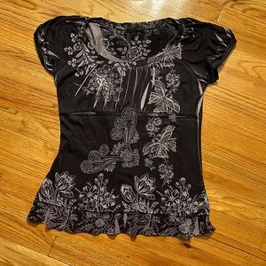 B.L.E.U. Short sleeve top with beading- size L